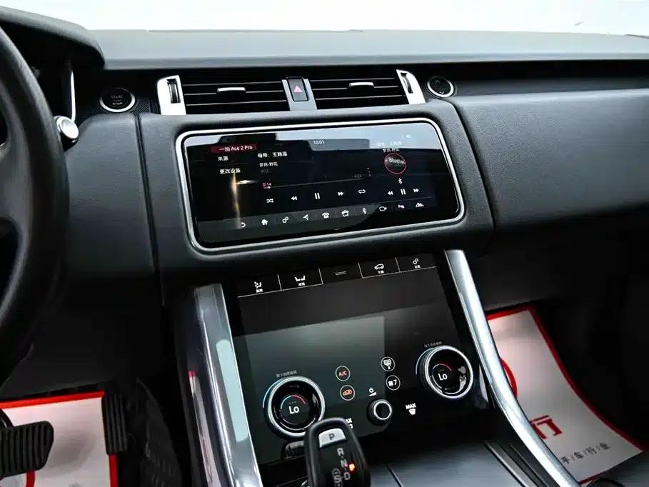Range Rover Sport Hybrid 2020 P400e SE — миниатюра 8