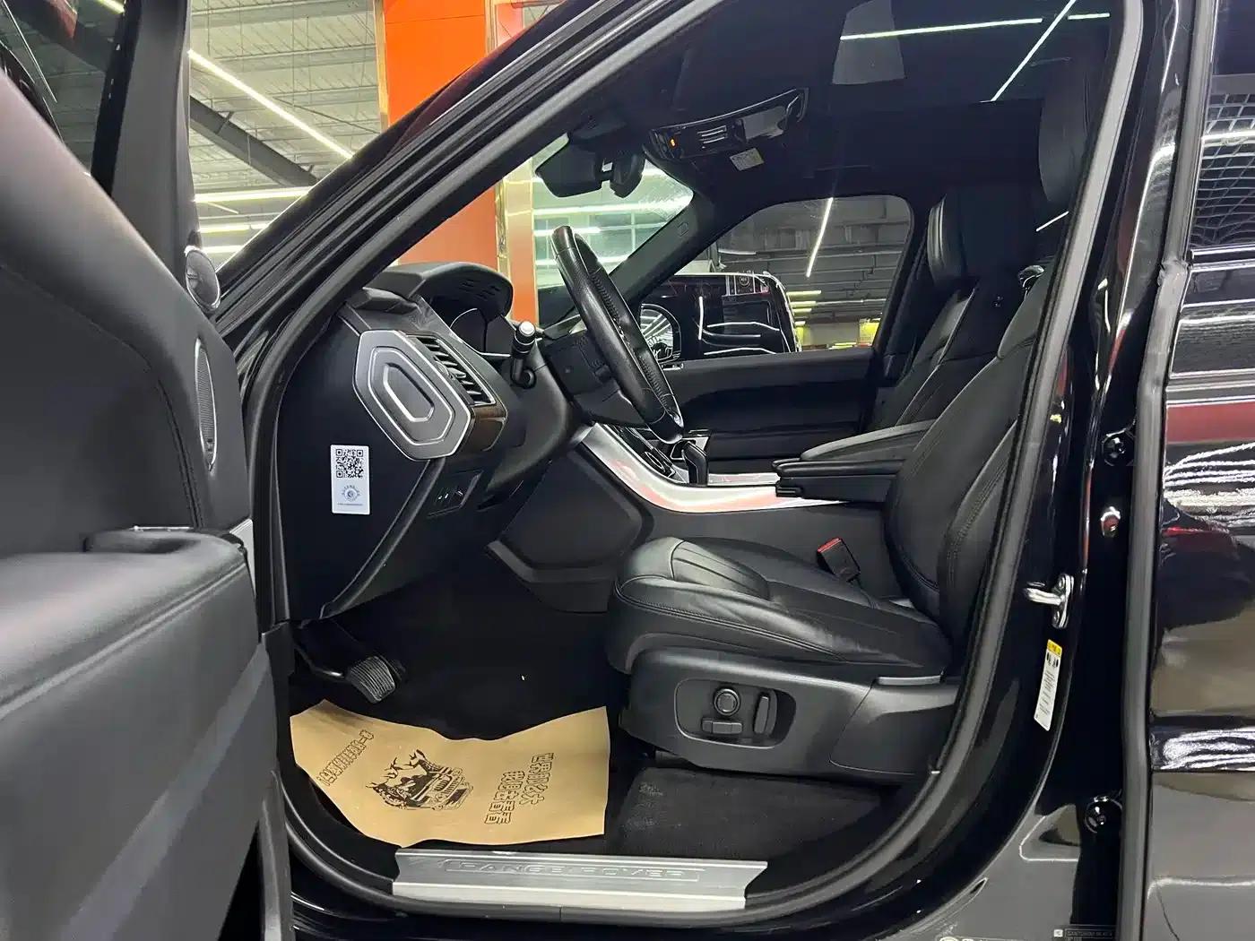 Range Rover Sport Hybrid 2018 P400e — миниатюра 4