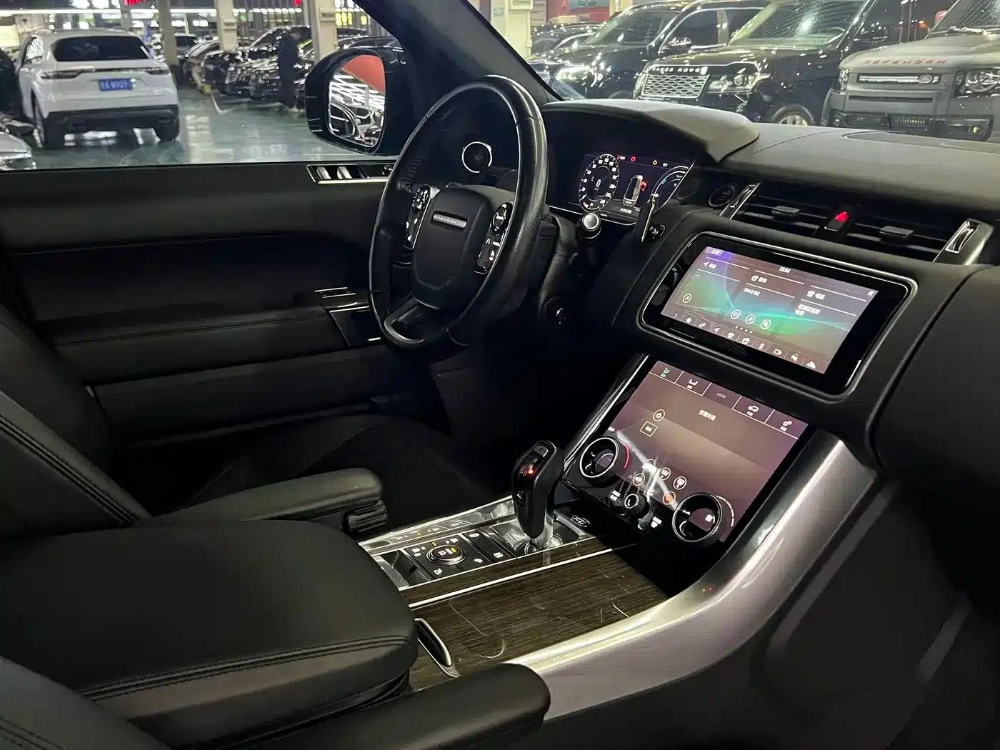 Range Rover Sport Hybrid 2018 P400e — миниатюра 6