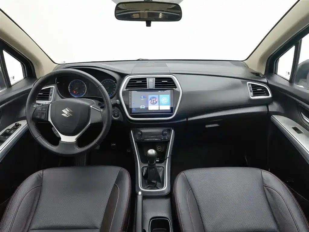 2014 Vitara 1.6L Manual 2WD Elite — миниатюра 5