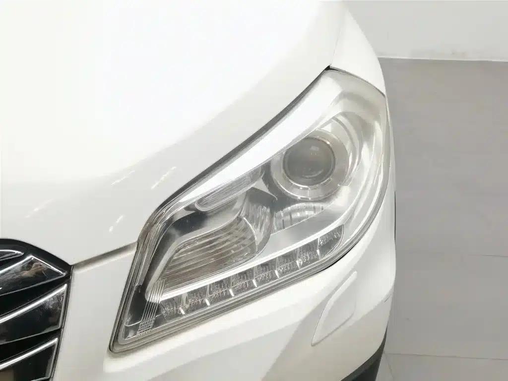 2014 Vitara 1.6L Manual 2WD Elite — миниатюра 7