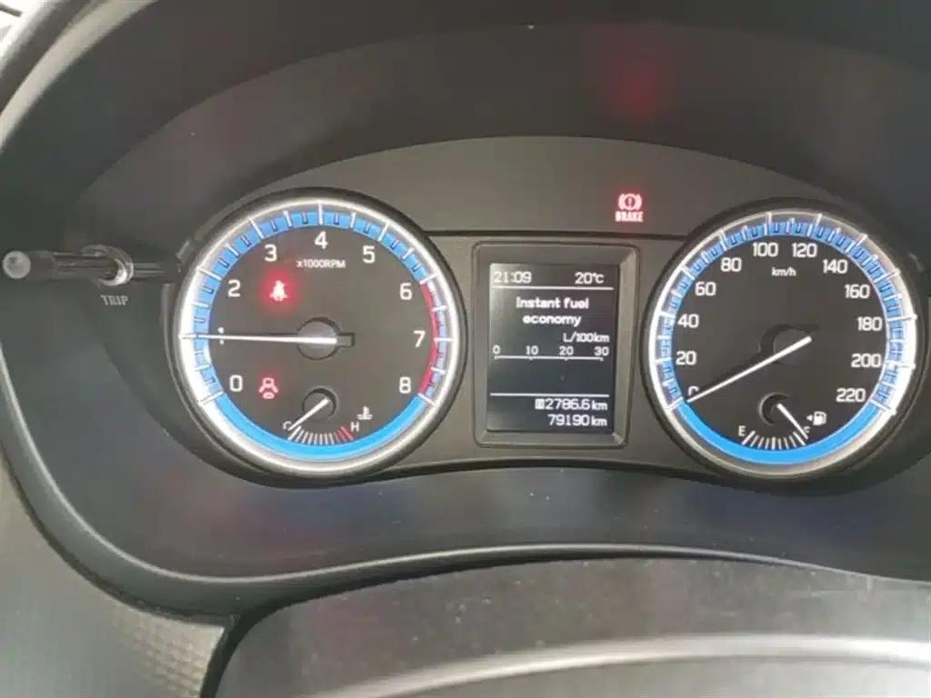 2014 Vitara 1.6L Manual 2WD Entry-level — миниатюра 12