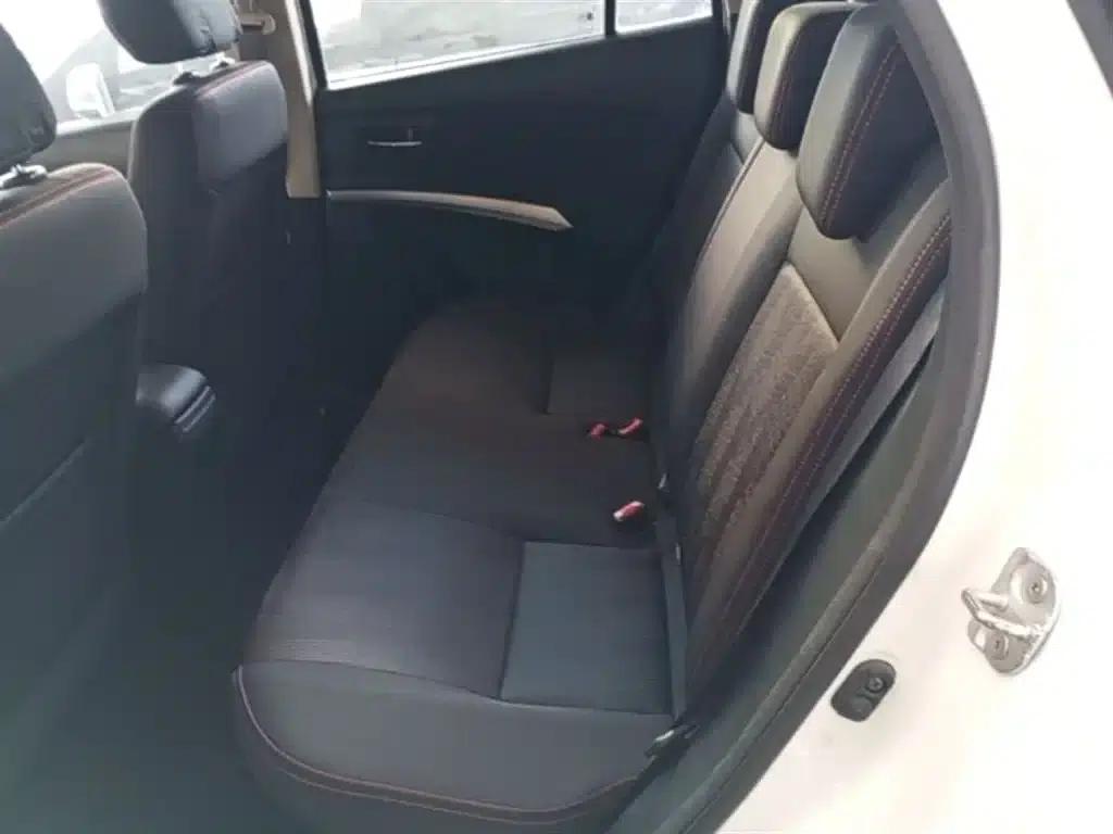 2014 Vitara 1.6L Manual 2WD Entry-level — миниатюра 17