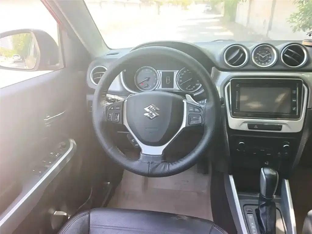Vitara 2016 1.4T Automatic 2WD Luxury — миниатюра 11