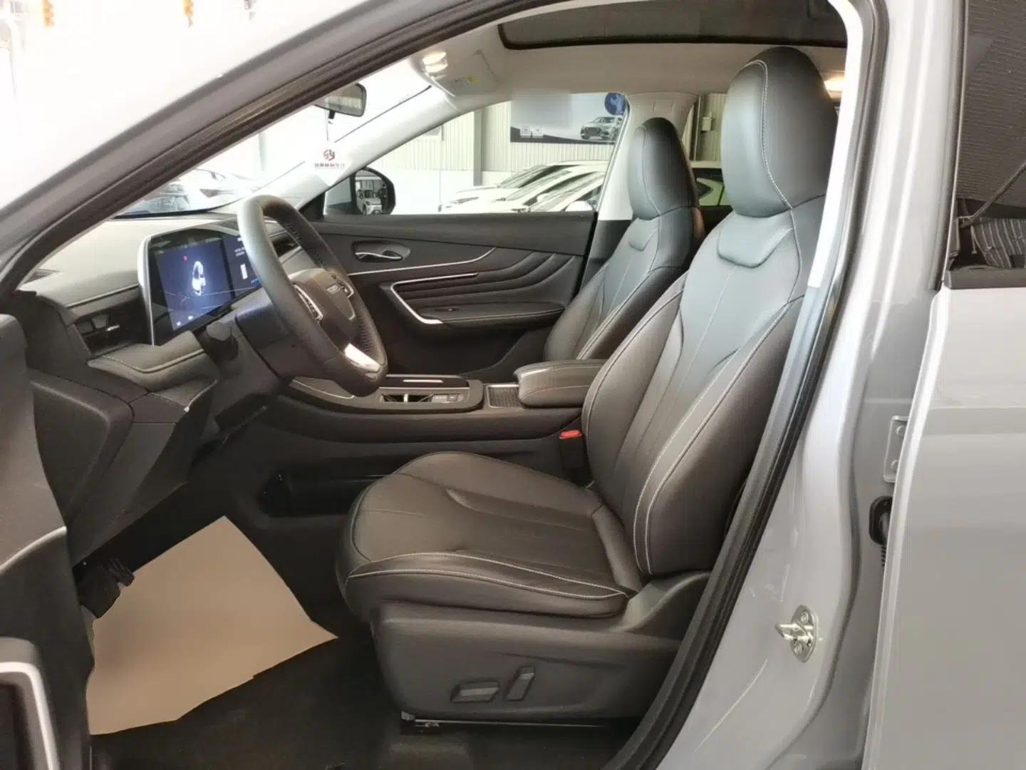 Venucia V DD-i 2023 60km iD Version — миниатюра 18