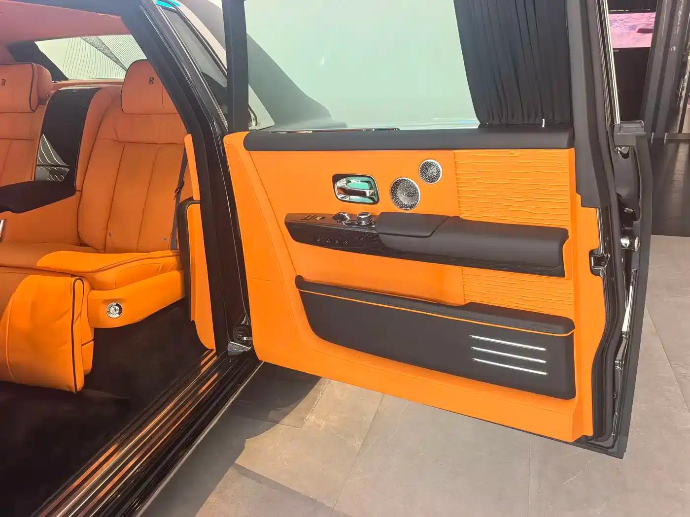 2024 Phantom Long Wheelbase Series II — миниатюра 13