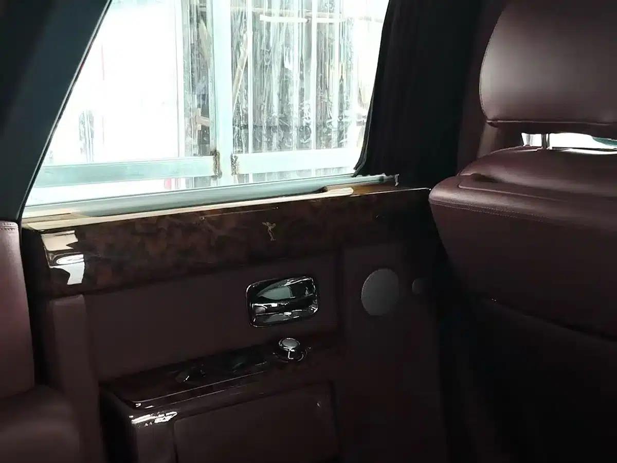 2013 Phantom 6.7L Standard Edition — миниатюра 23