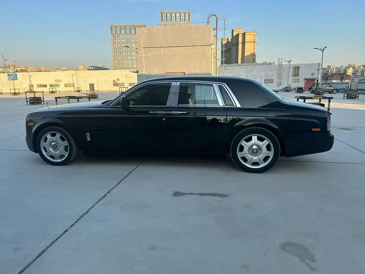 2013 Phantom 6.7L Standard Edition — миниатюра 27