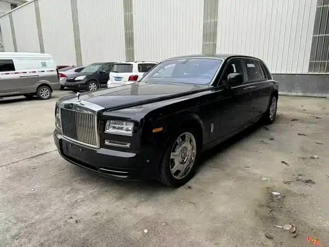 2006 Phantom 6.7L Extended Wheelbase (EWB)