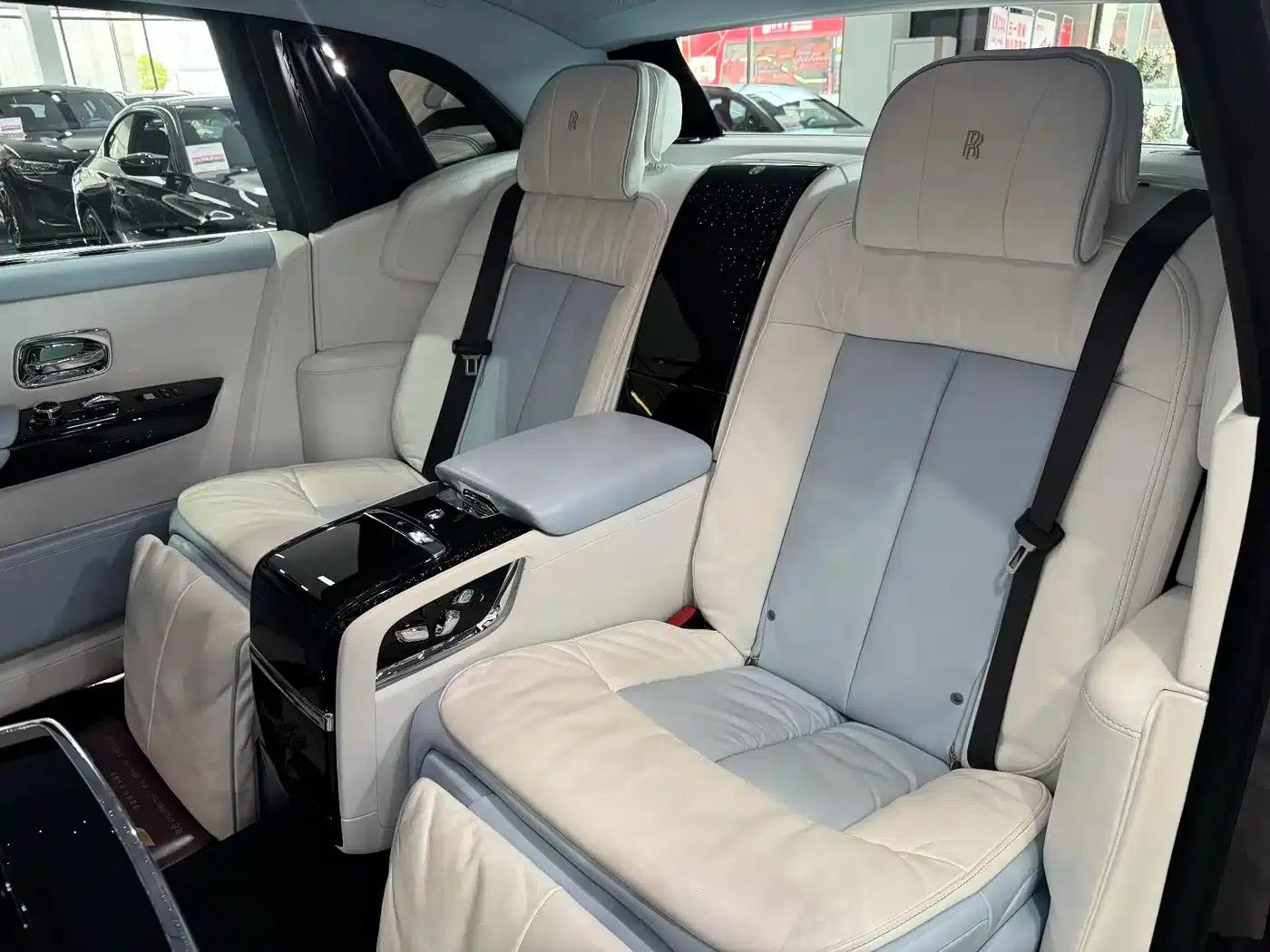 2018 Phantom 6.7T Long Wheelbase — миниатюра 9