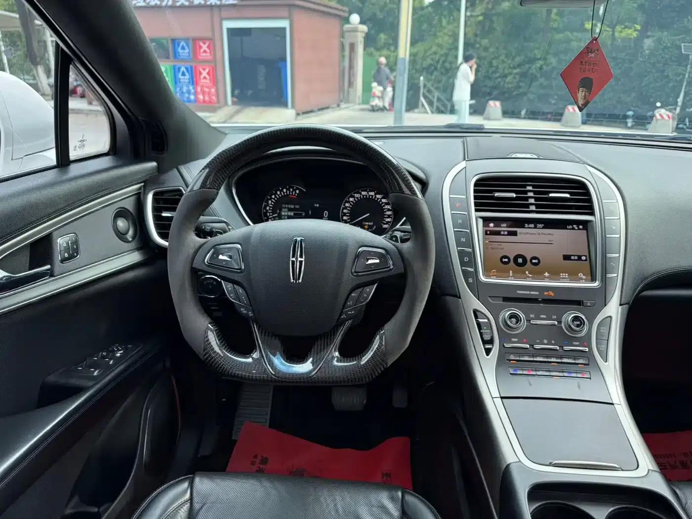 Lincoln MKX 2015 2.0T AWD Premium Edition — миниатюра 22