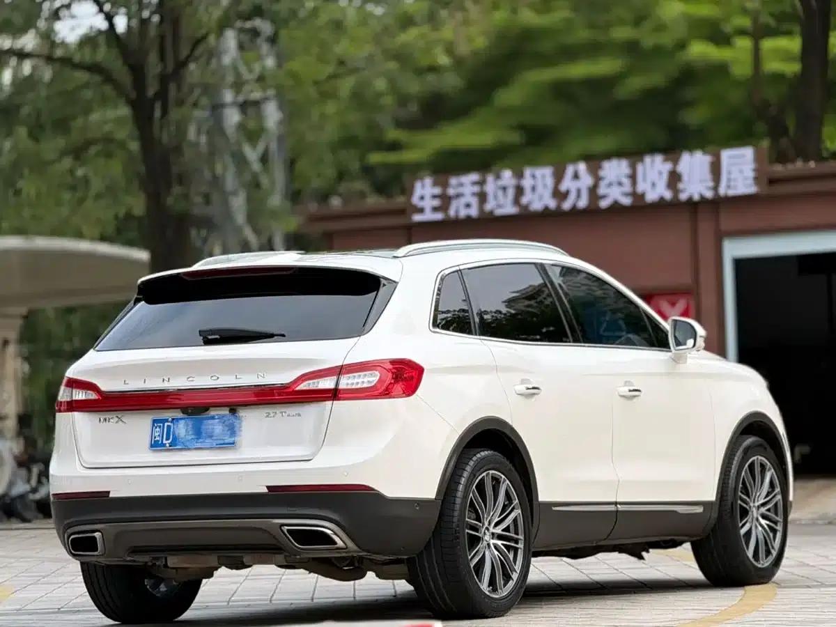 Lincoln MKX 2015 2.0T AWD Premium Edition — миниатюра 4