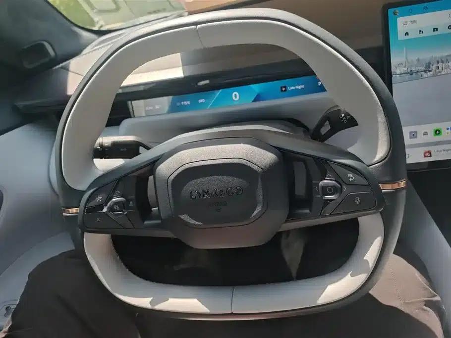 Lynk & Co Z10 2025 Model 95kWh 702km AWD Halo — миниатюра 15