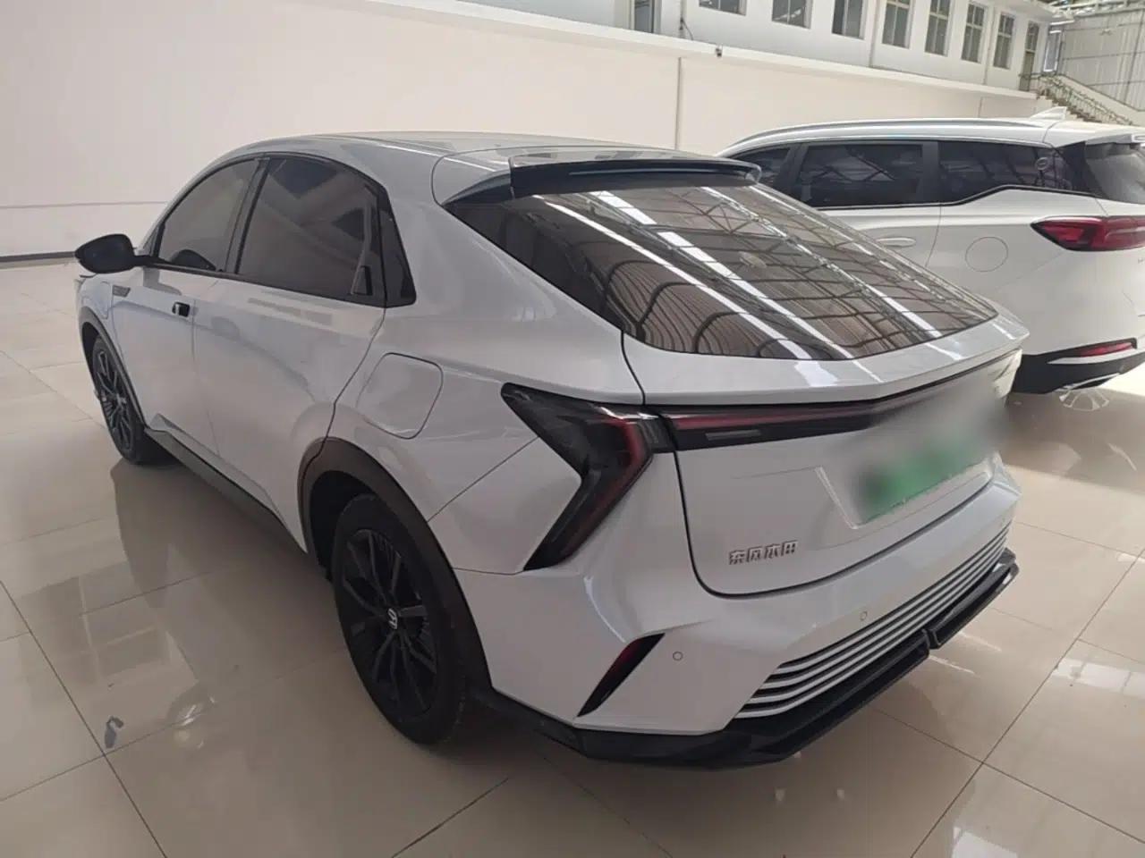 Honda e:NS2 2024 Glitter Edition — миниатюра 4