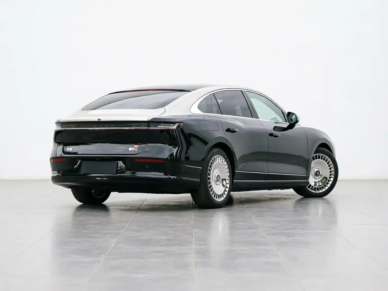 Voyah Chase Light L 2026 All-Wheel Drive Ultra — миниатюра 5