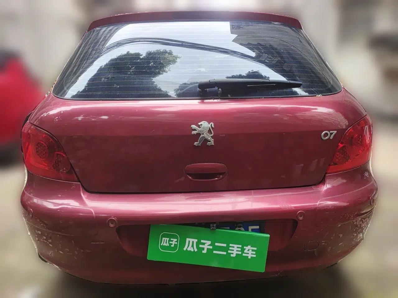 Peugeot 307 2012 Hatchback 1.6L Automatic Comfort Edition — миниатюра 5