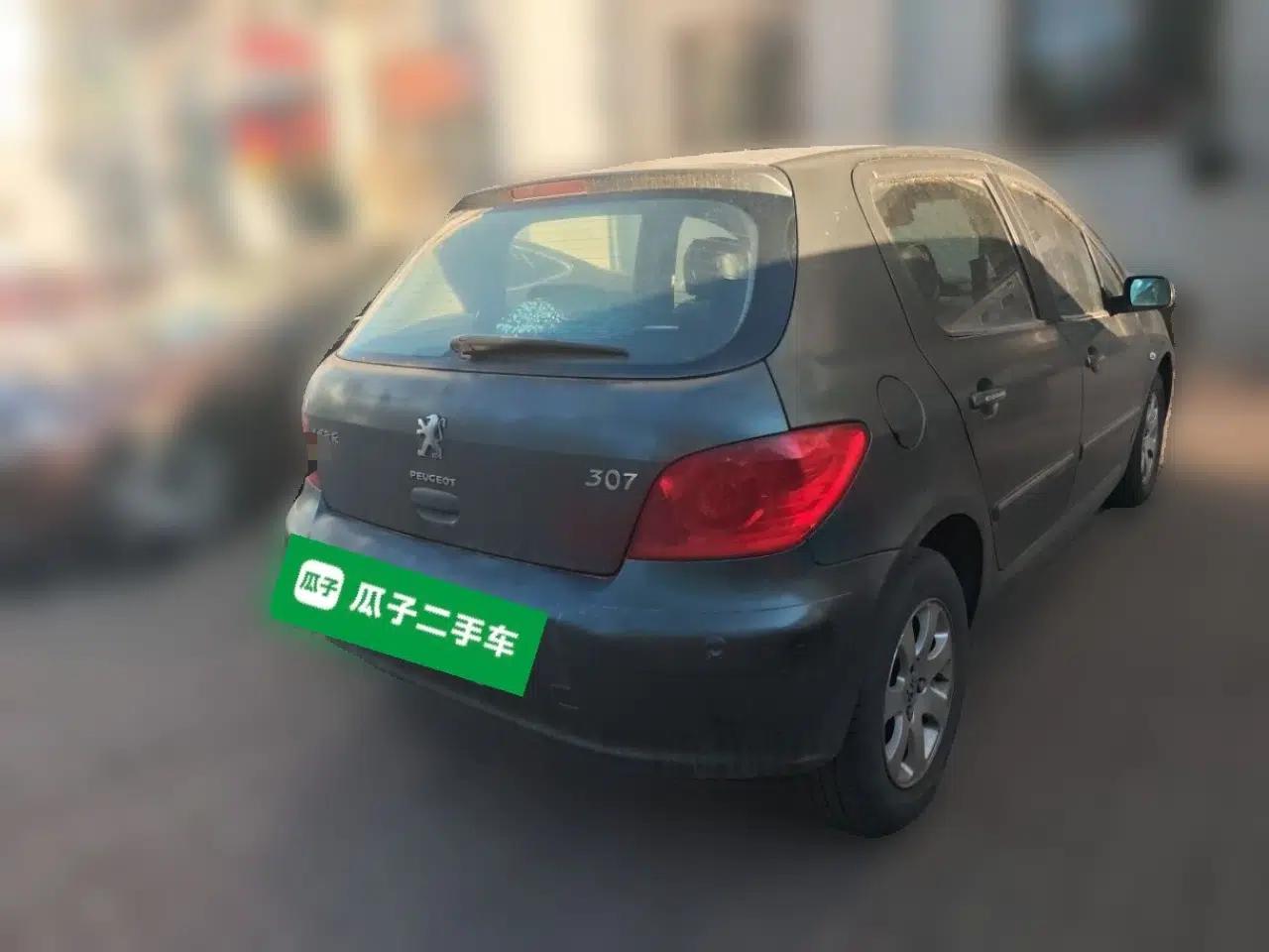 Peugeot 307 2012 Hatchback 1.6L Automatic Comfort Edition — миниатюра 6