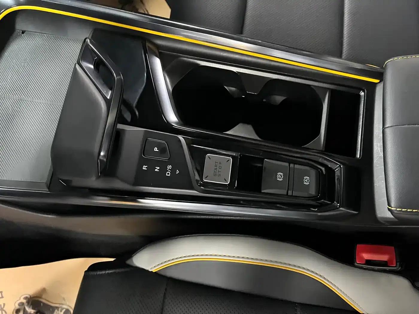 MG5 Scorpio 2022 1.5T Luxury Edition — миниатюра 13