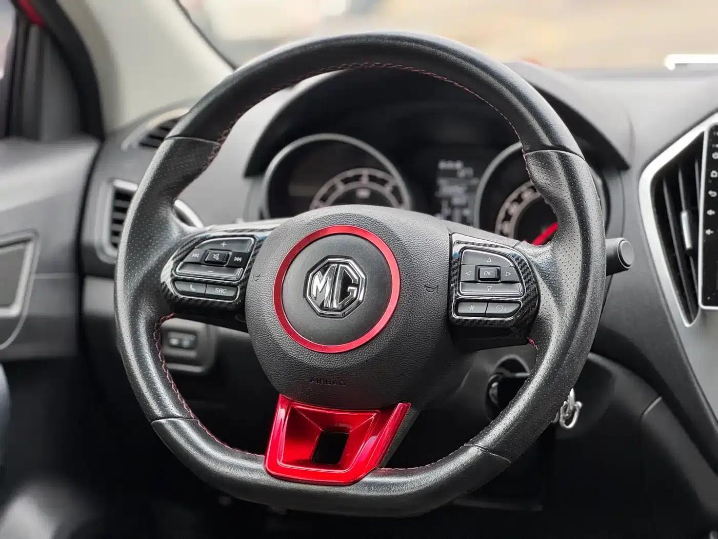 2015 Ford GT 1.5T Manual Fashion Edition — миниатюра 15