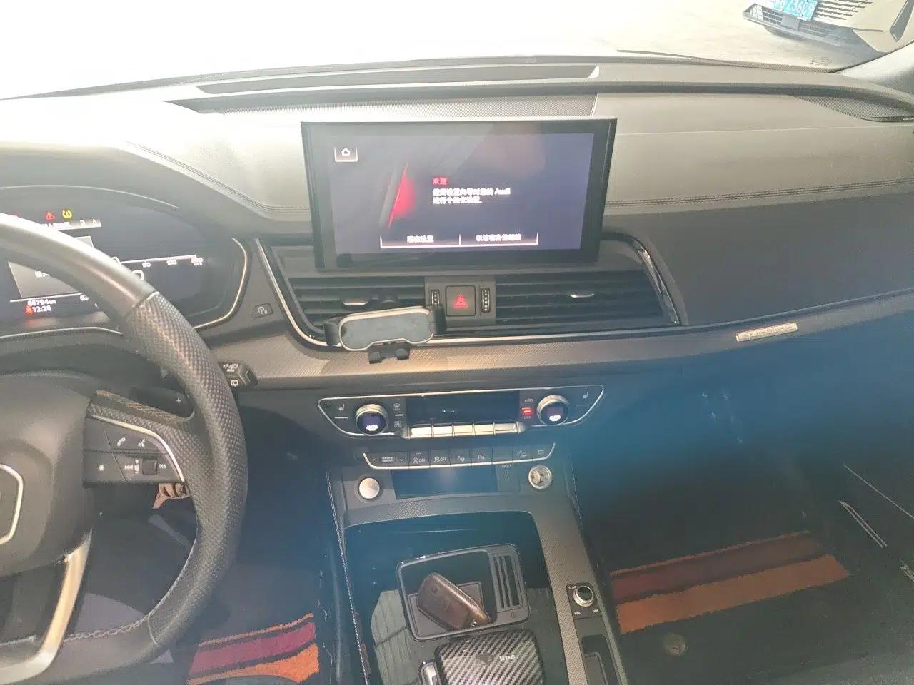 Audi Q5L Sportback 2021 45 TFSI Luxury Edition — миниатюра 14