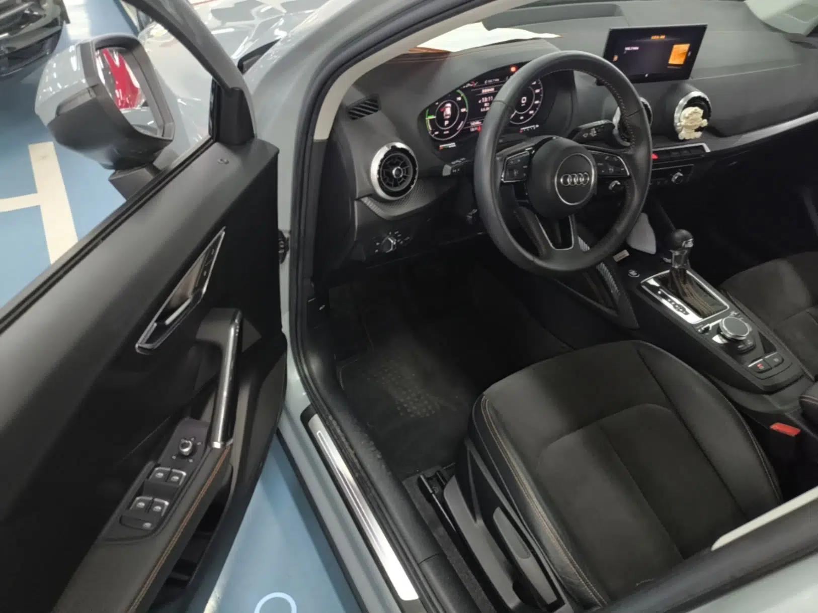 Audi Q2L e-tron 2022 Q2L e-tron Pure Electric Smart Enjoyment Model — миниатюра 18