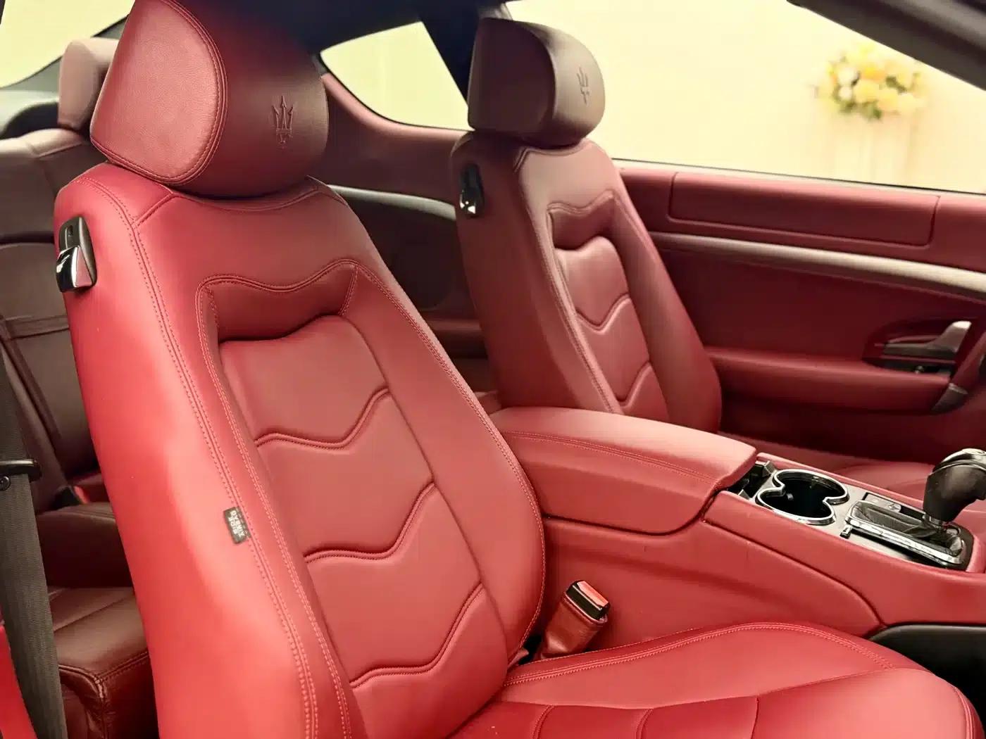 2013 GranTurismo 4.2L Automatic — миниатюра 17