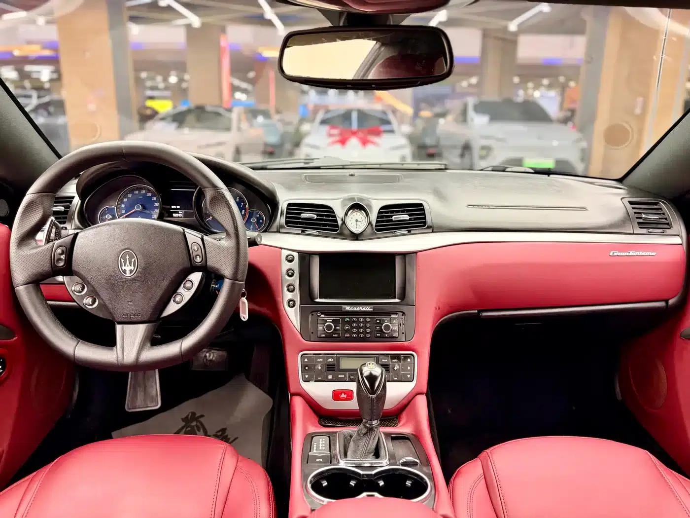 2013 GranTurismo 4.2L Automatic — миниатюра 20