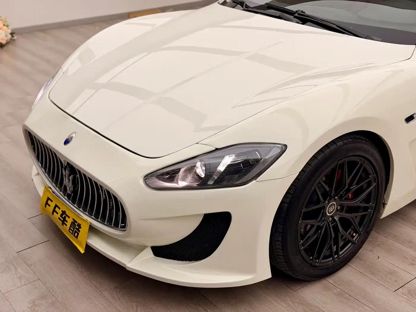 2013 GranTurismo 4.2L Automatic — миниатюра 10