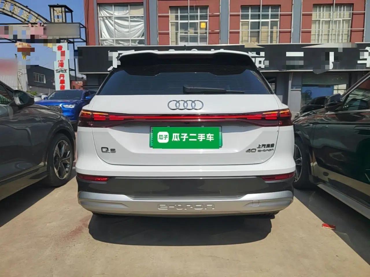 Audi Q5 e-tron 2023 40 e-tron Starry Edition Luxury Package — миниатюра 5