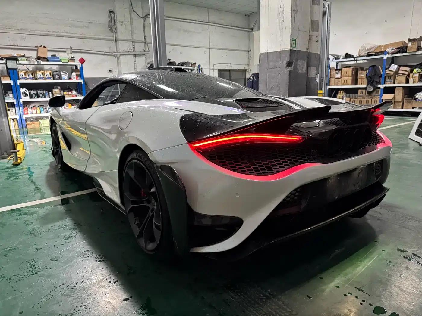 McLaren 720S 2019 4.0T Coupe — миниатюра 9