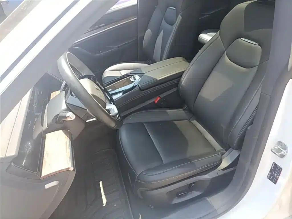 Nezha S 2023 Pure Electric 520km Rear-Wheel Drive Lite Edition — миниатюра 15