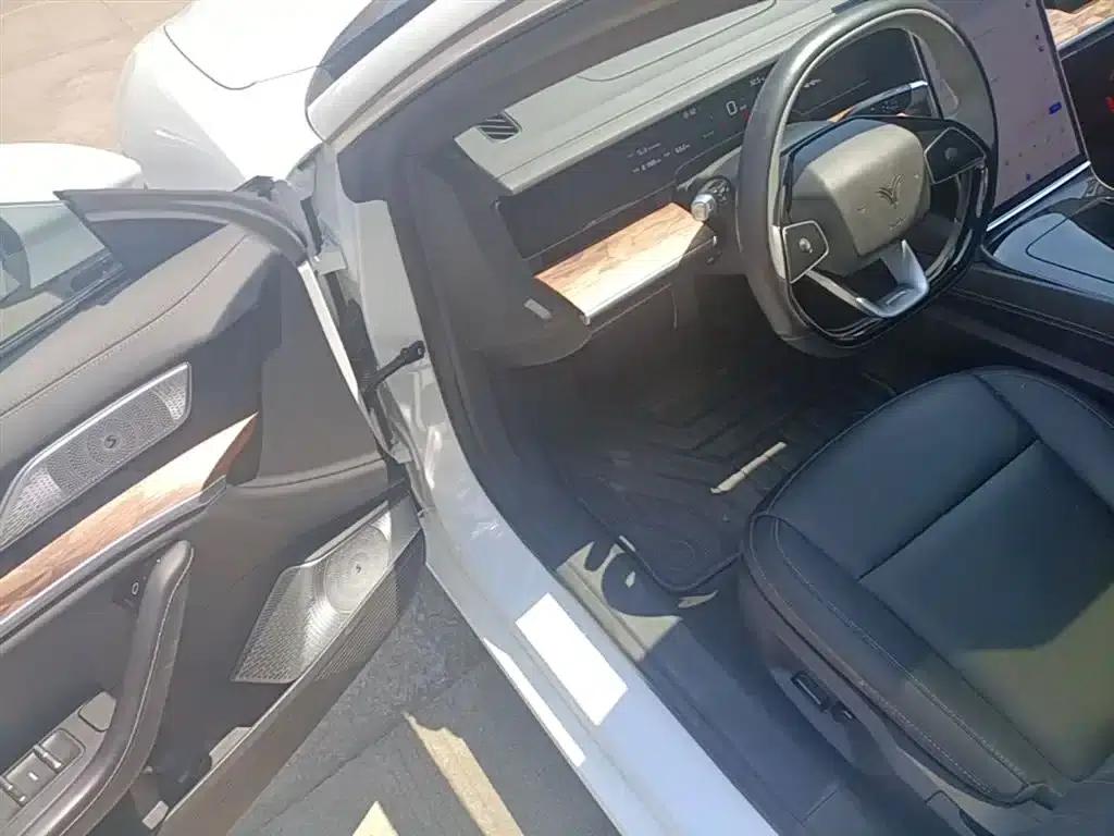 Nezha S 2023 Pure Electric 520km Rear-Wheel Drive Lite Edition — миниатюра 16