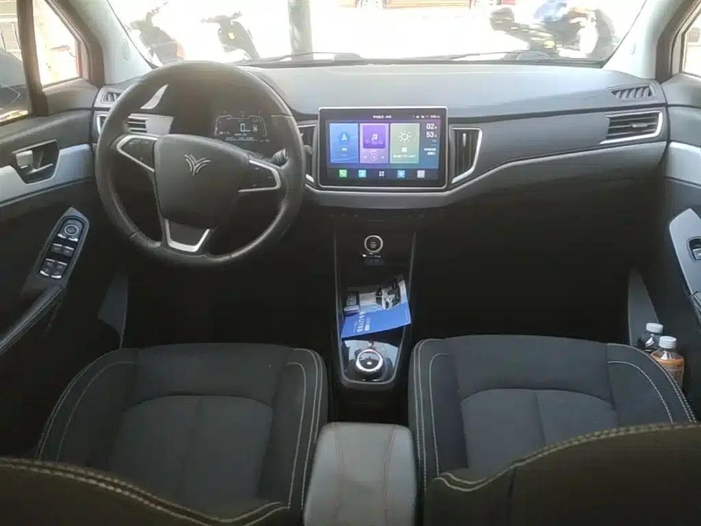 Nezha N01 2019 Model 380V — миниатюра 10