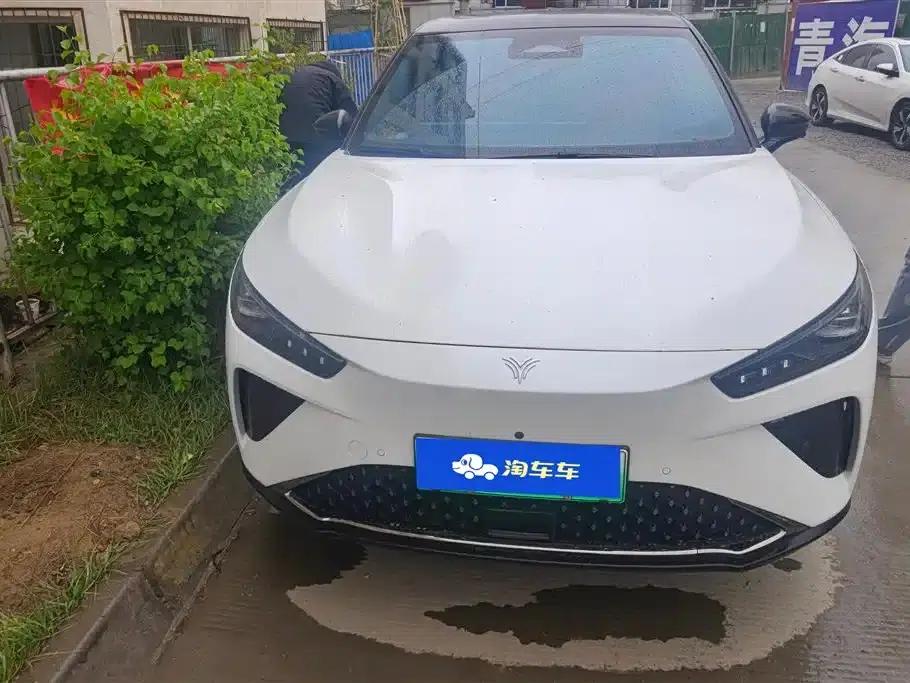 Nezha L 2024 Pure Electric 510 Flash Charge Red Edition — миниатюра 2