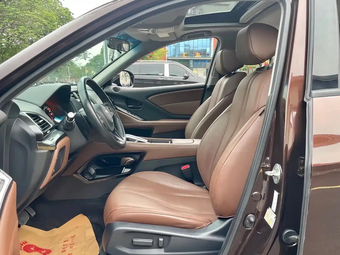 Acura CDX 2016 1.5T 2WD Premium Edition — миниатюра 12