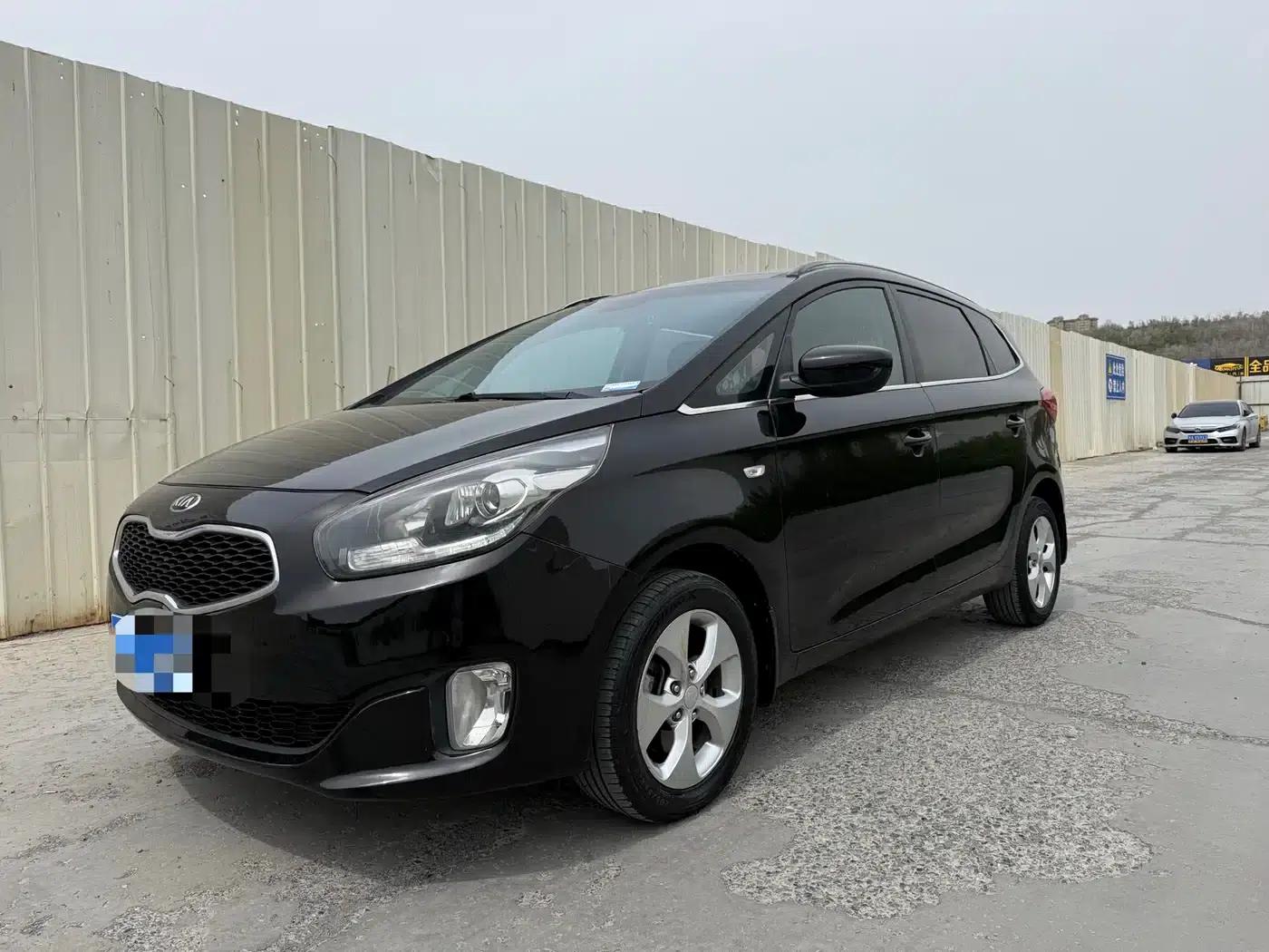 Carens 2013 2.0L 5-seater Automatic Standard Edition (National IV Emission Standard) — миниатюра 3