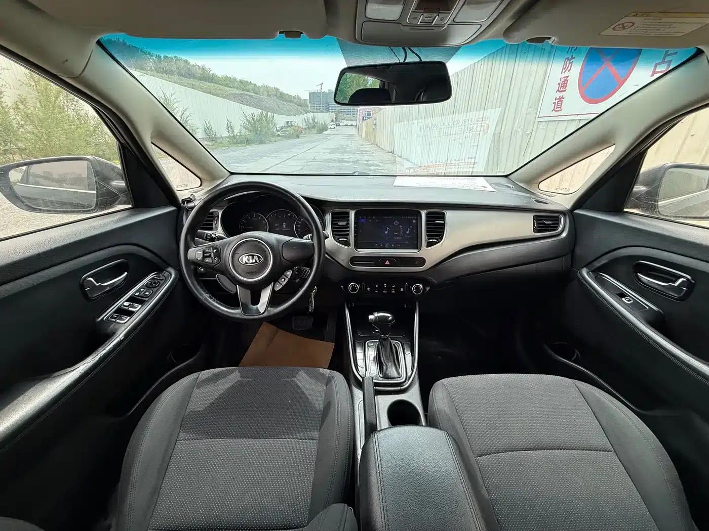 Carens 2013 2.0L 5-seater Automatic Standard Edition (National IV Emission Standard) — миниатюра 9