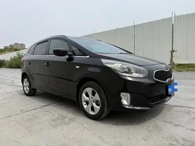 Carens 2013 2.0L 5-seater Automatic Standard Edition (National IV Emission Standard)