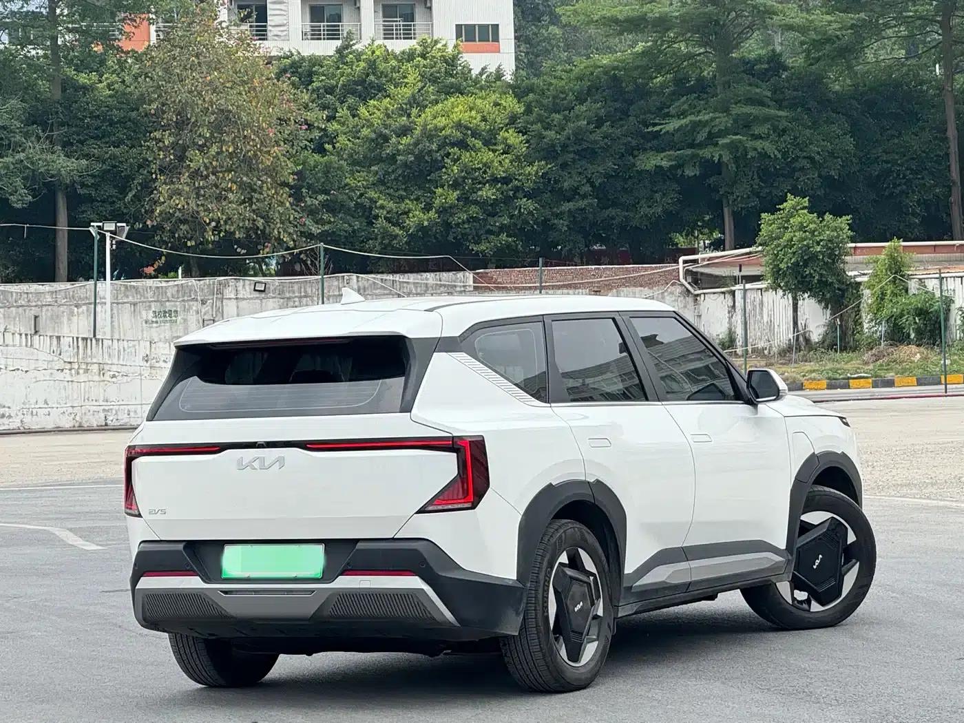 Kia EV5 2024 530 Air — миниатюра 8