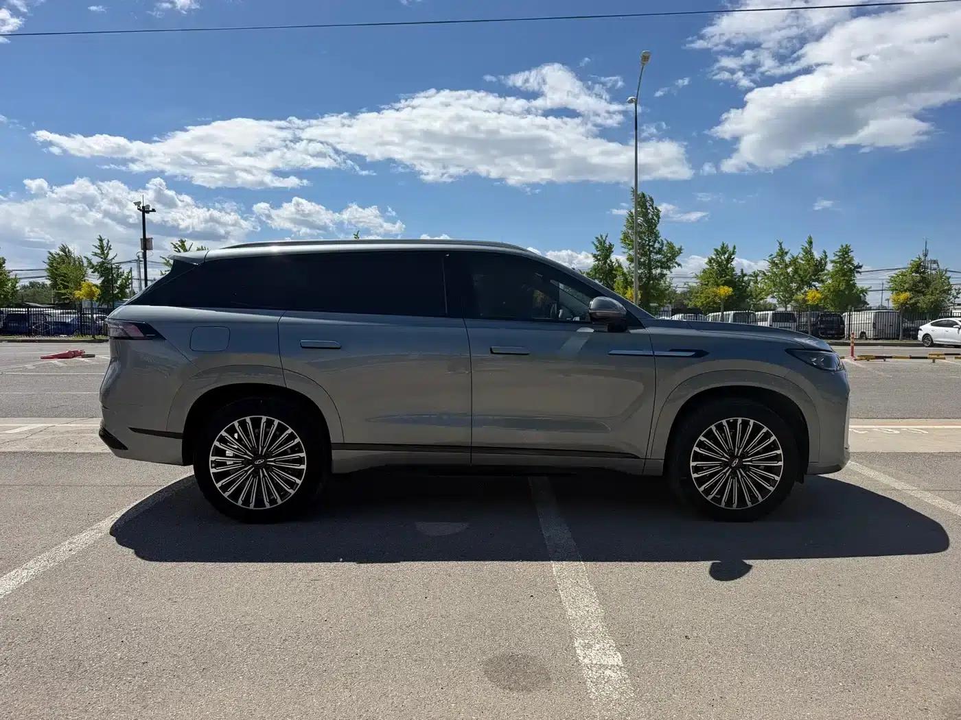 Chery Tiggo 9 C-DM 2025 1.5T 106KM Super Enjoy Edition 5-seater Ternary Lithium — миниатюра 4