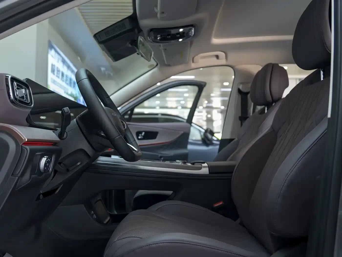 Chery Tiggo 9 C-DM 2025 1.5T 106KM Super Enjoy Edition 5-seater Ternary Lithium — миниатюра 12