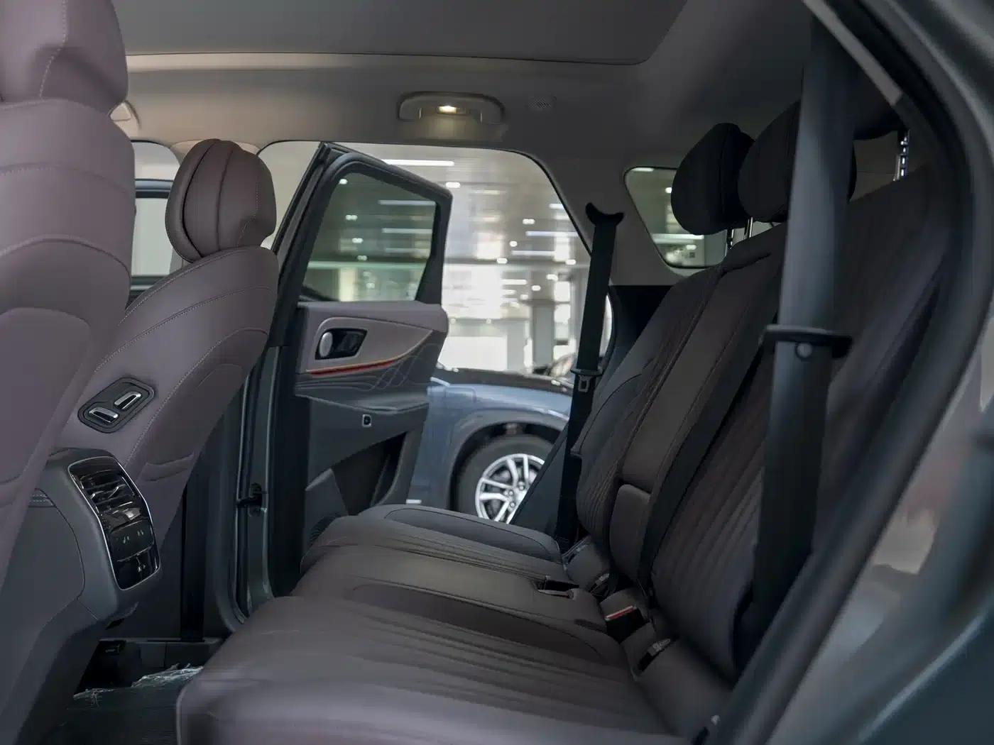 Chery Tiggo 9 C-DM 2025 1.5T 106KM Super Enjoy Edition 5-seater Ternary Lithium — миниатюра 13
