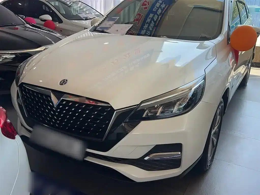 Venucia T90 2020 2.0L CVT Smart Connected Edition — миниатюра 3