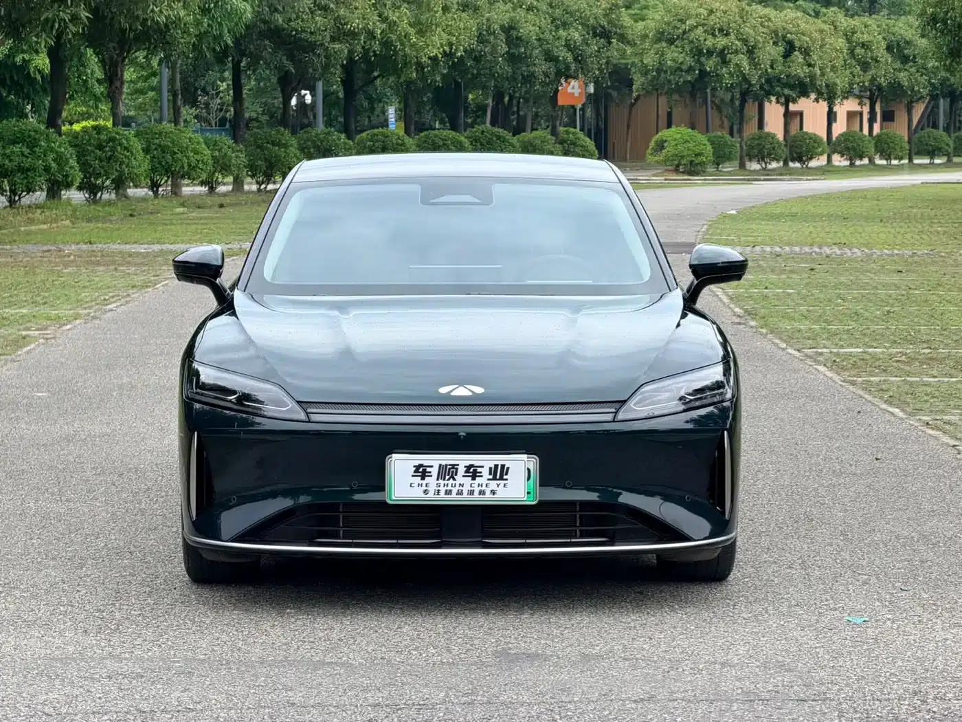 Fengyun A9L 2025 Model 260km Extended Range Premium Edition — миниатюра 2