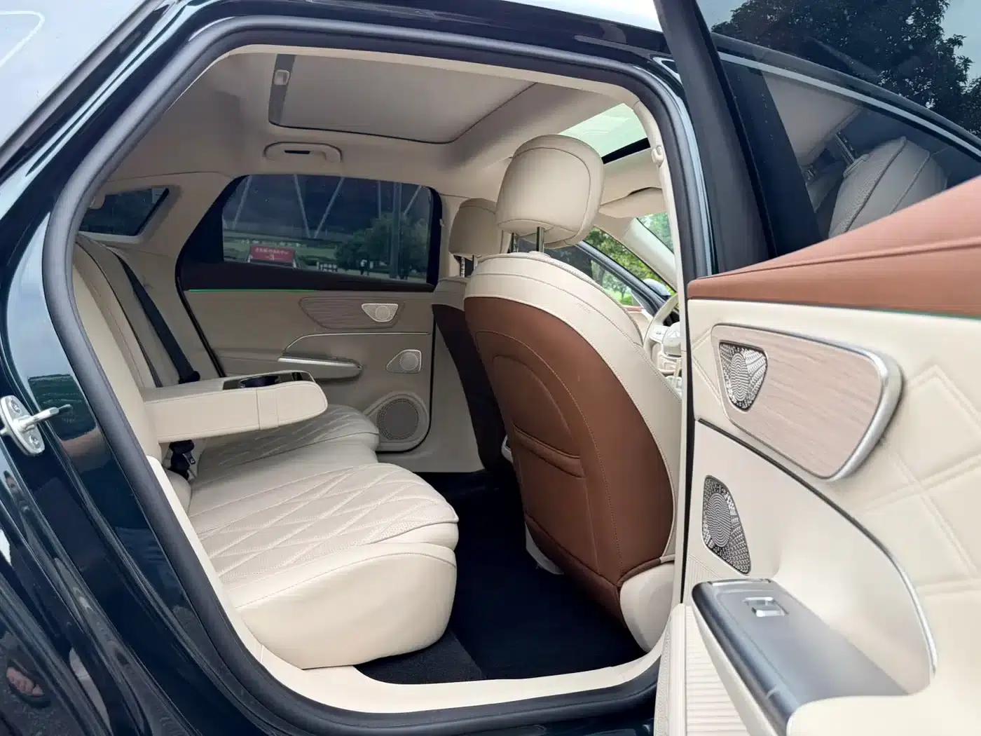 Fengyun A9L 2025 Model 260km Extended Range Premium Edition — миниатюра 14