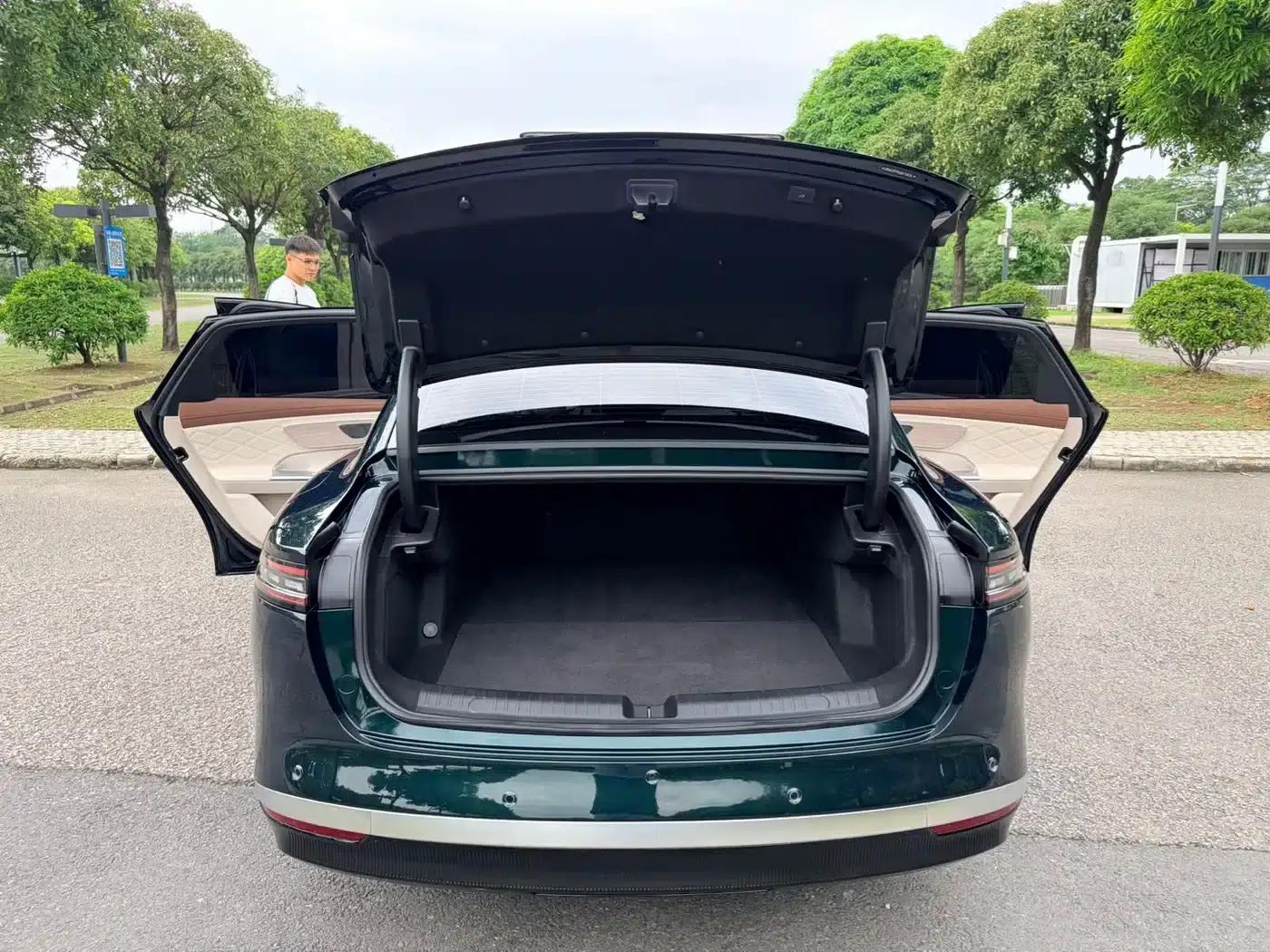 Fengyun A9L 2025 Model 260km Extended Range Premium Edition — миниатюра 25
