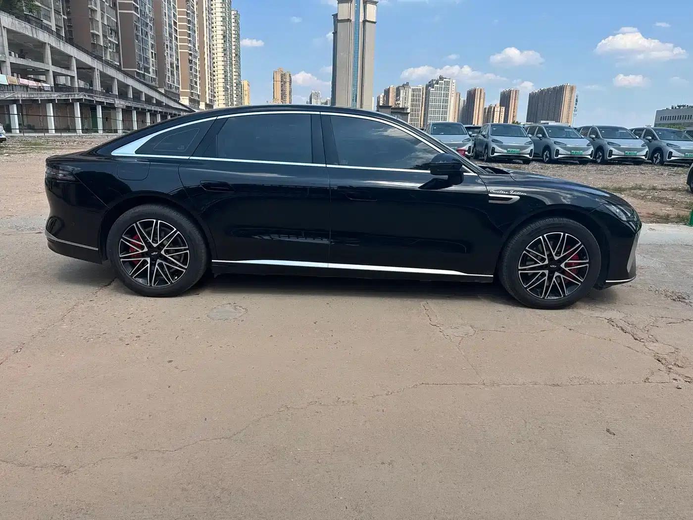 Fengyun A9L 2025 Model 260km Extended Range Luxury Edition — миниатюра 7