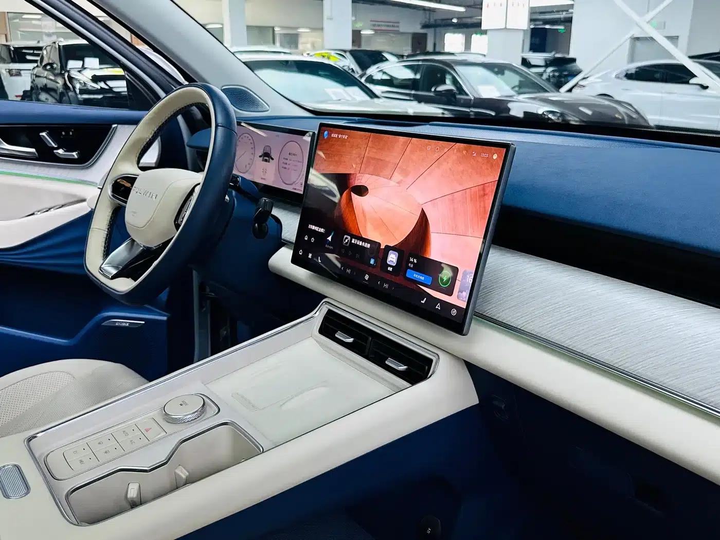 Fengyun T9 2024 Model 120 Long Range Flagship 7-Seater Ternary Lithium — миниатюра 7