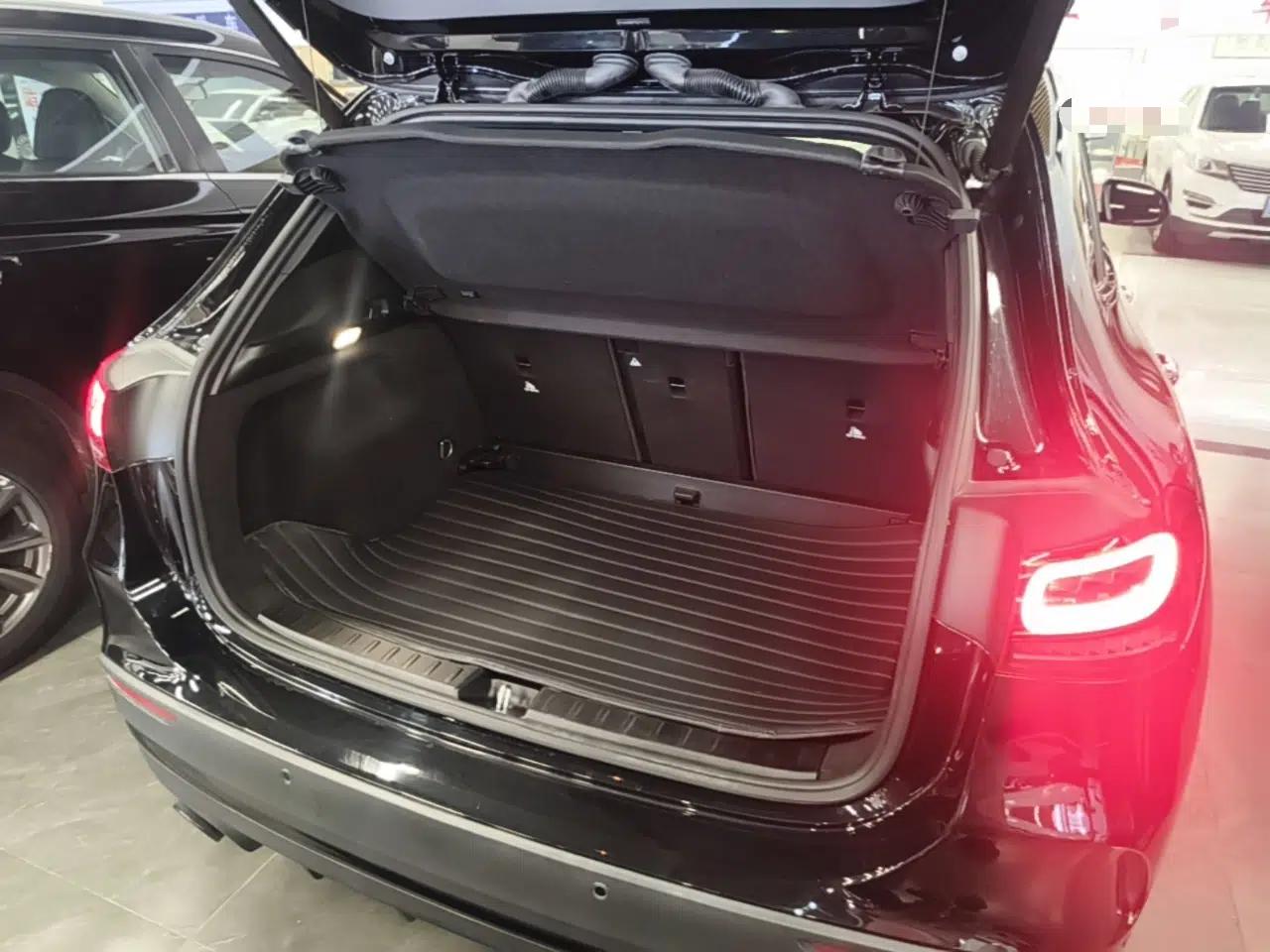 Mercedes-Benz GLA AMG 2021 AMG GLA 35 4MATIC — миниатюра 22