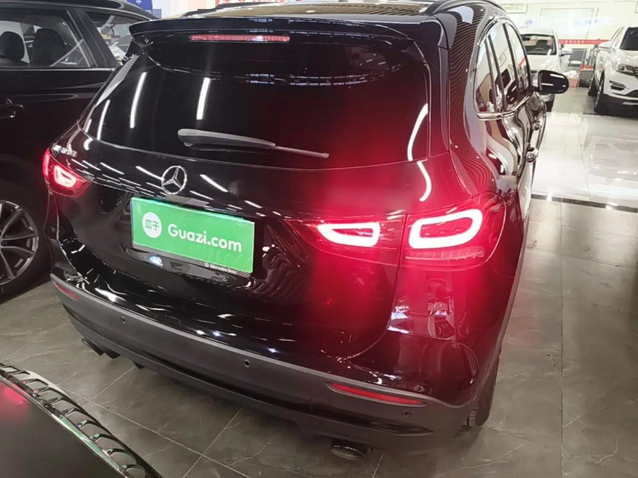 Mercedes-Benz GLA AMG 2021 AMG GLA 35 4MATIC — миниатюра 5